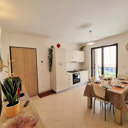 Casa Lucilla Vicino Castello E Centro Storico 奥特朗托