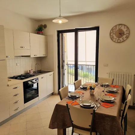 Casa Lucilla Vicino Castello E Centro Storico * 奥特朗托
